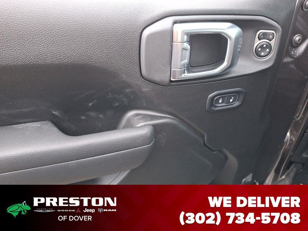 new 2026 Jeep Wrangler car, priced at $43,735