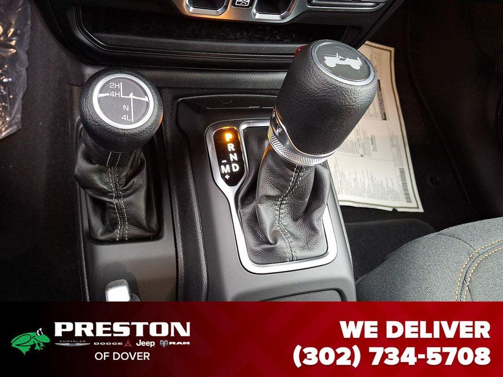 new 2026 Jeep Wrangler car, priced at $46,090