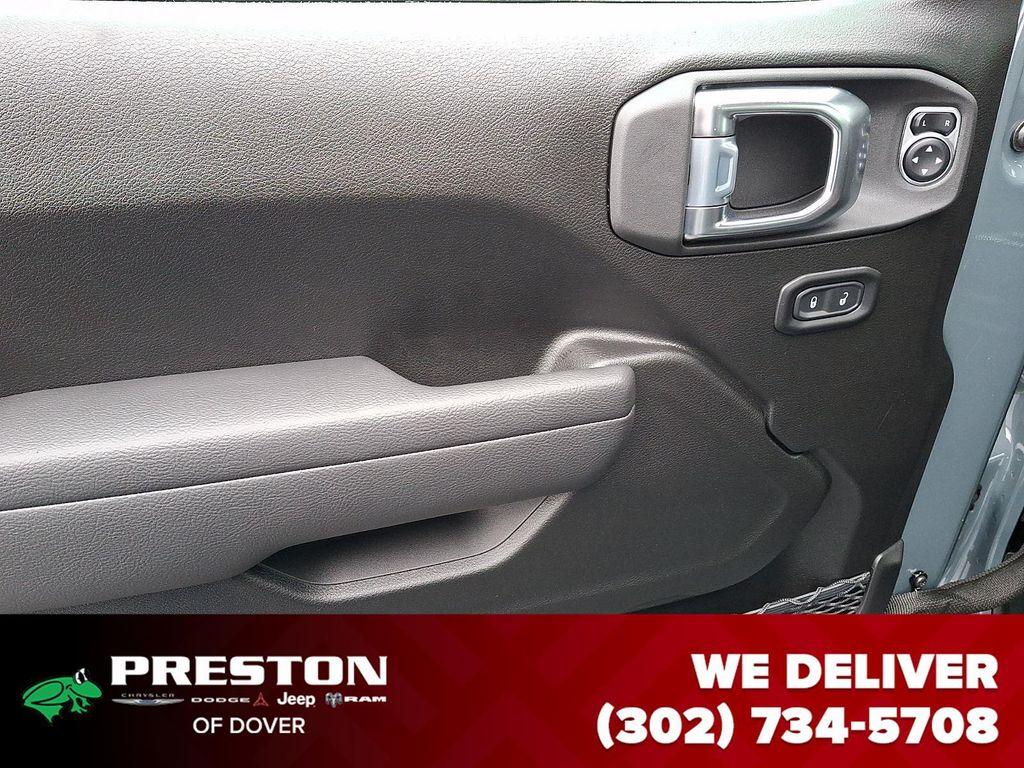 new 2026 Jeep Wrangler car, priced at $46,090