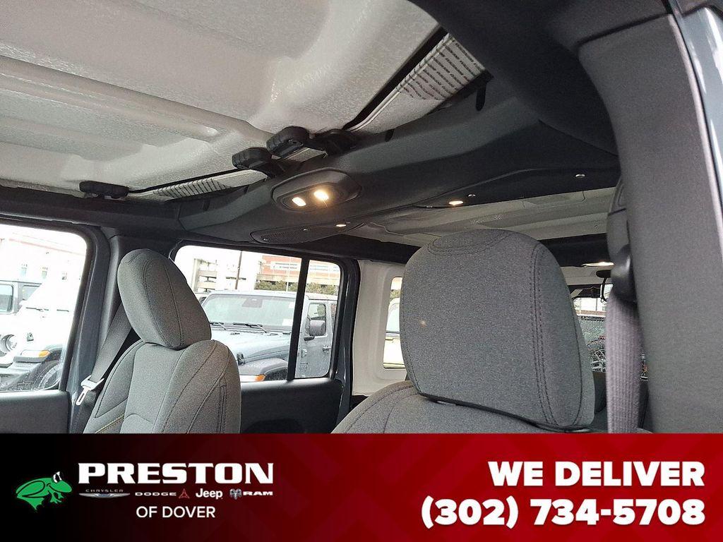 new 2026 Jeep Wrangler car, priced at $46,090