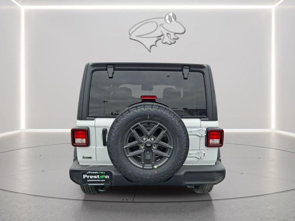 new 2026 Jeep Wrangler car, priced at $44,429