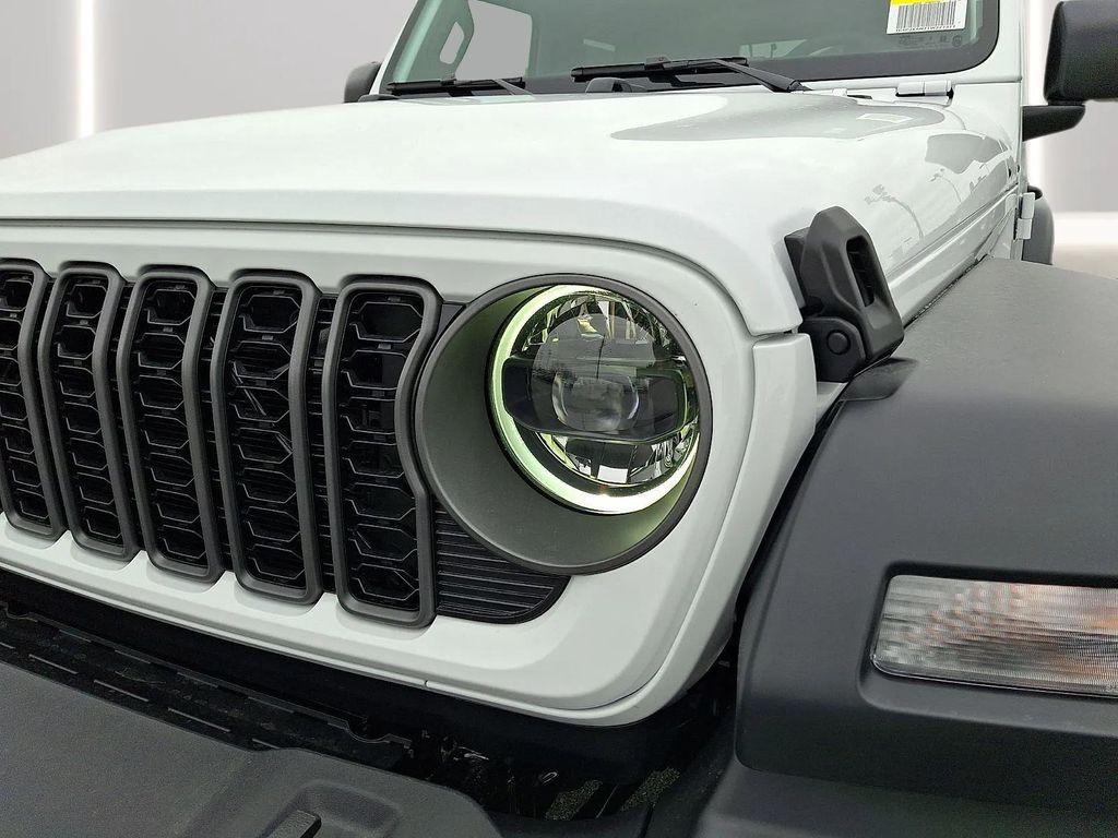 new 2026 Jeep Wrangler car, priced at $44,429