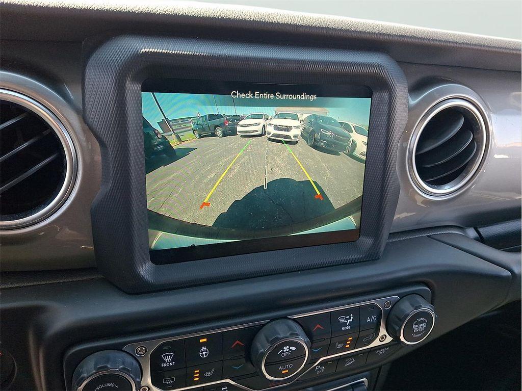 used 2020 Jeep Wrangler Unlimited car, priced at $31,000