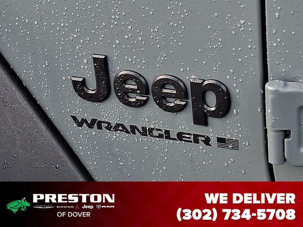 new 2026 Jeep Wrangler car, priced at $39,445