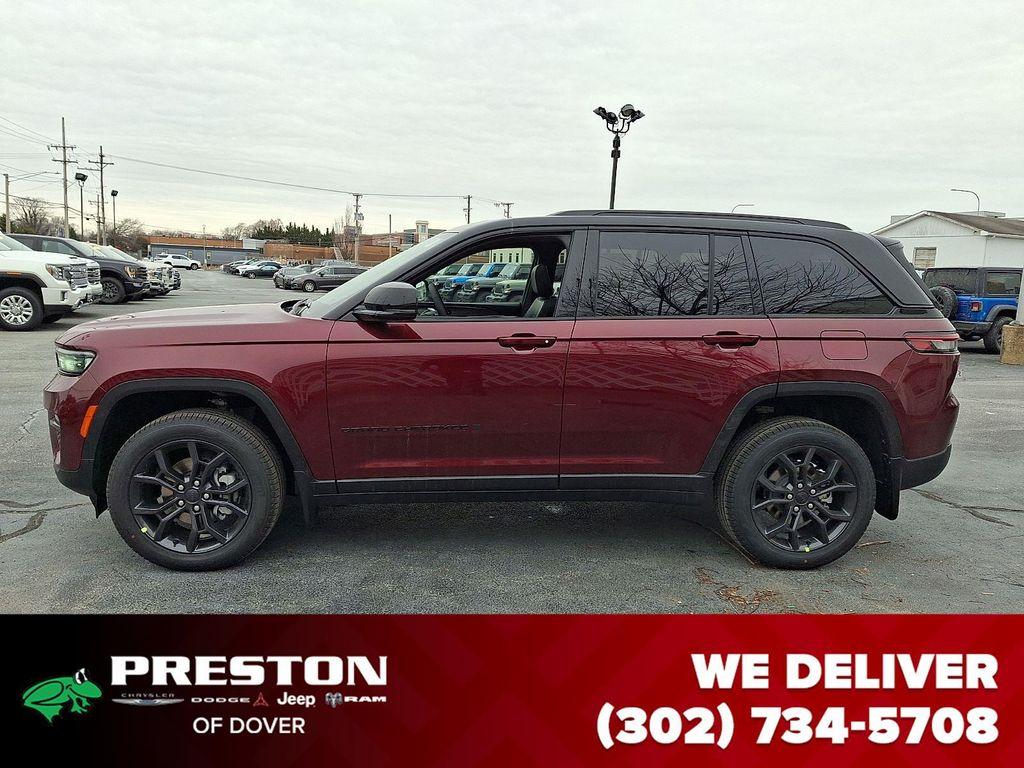 new 2025 Jeep Grand Cherokee car, priced at $48,415