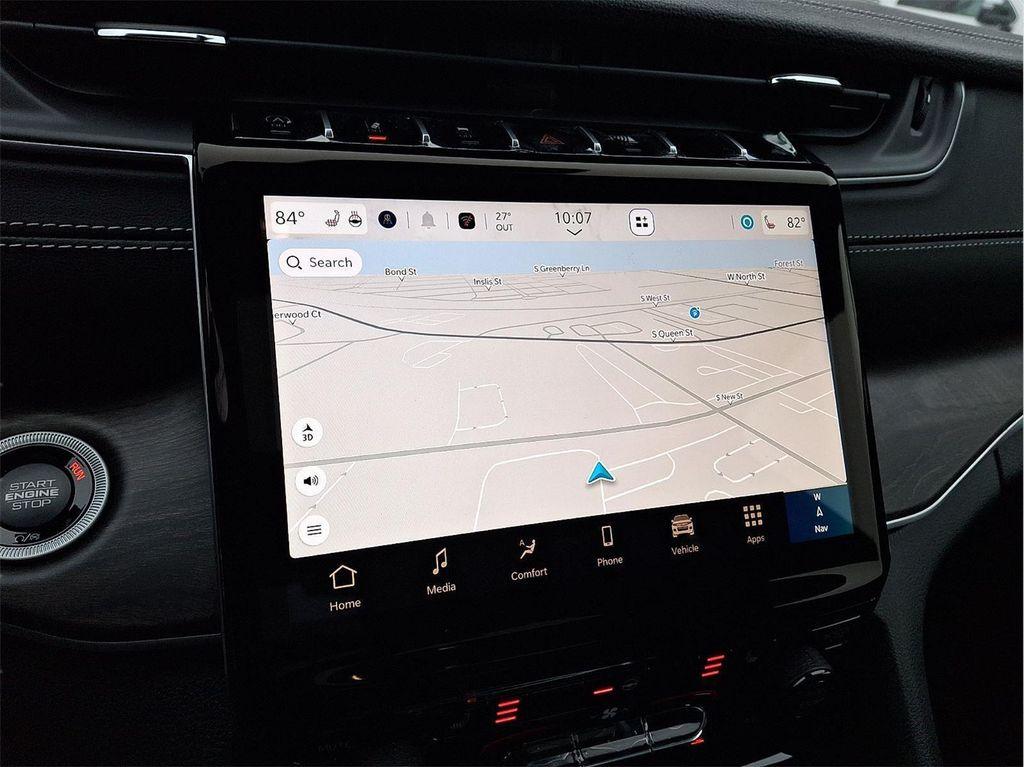 new 2025 Jeep Grand Cherokee car, priced at $46,015