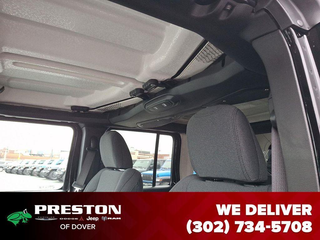 new 2026 Jeep Wrangler car, priced at $46,090