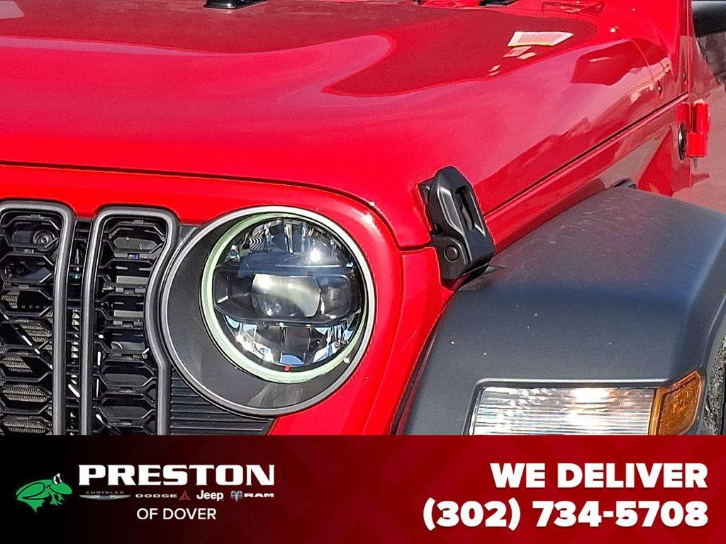 new 2026 Jeep Wrangler car, priced at $45,360