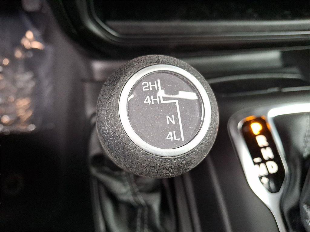 new 2026 Jeep Wrangler car, priced at $46,784