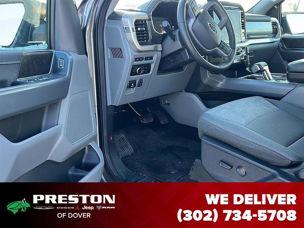 used 2023 Ford F-150 Lightning car, priced at $39,000