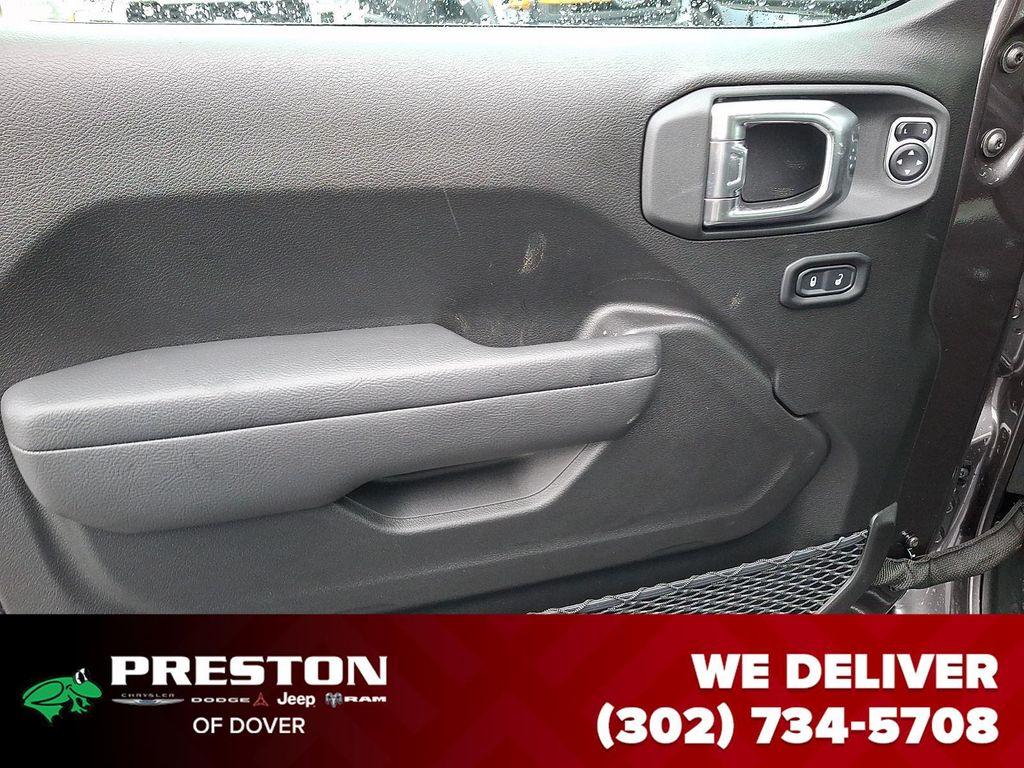 new 2026 Jeep Wrangler car, priced at $46,455