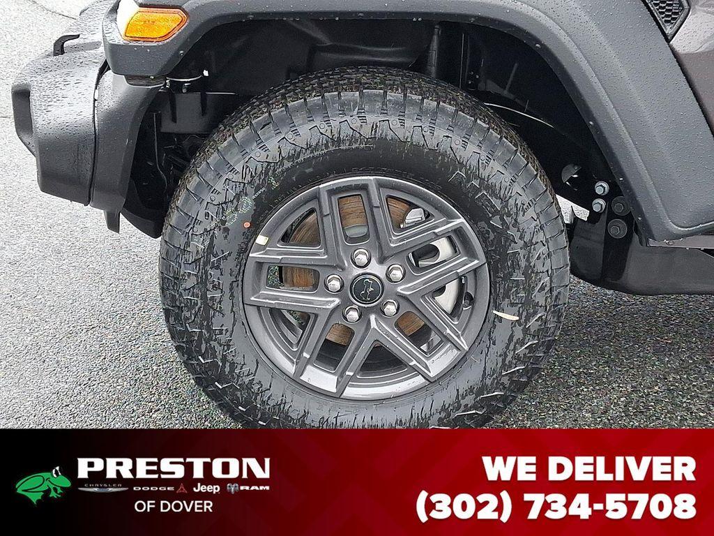 new 2026 Jeep Wrangler car, priced at $46,455