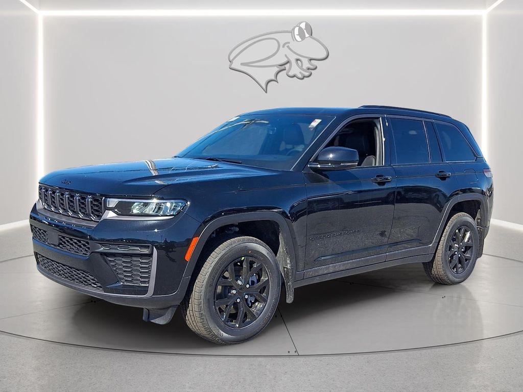 new 2026 Jeep Grand Cherokee car, priced at $47,050