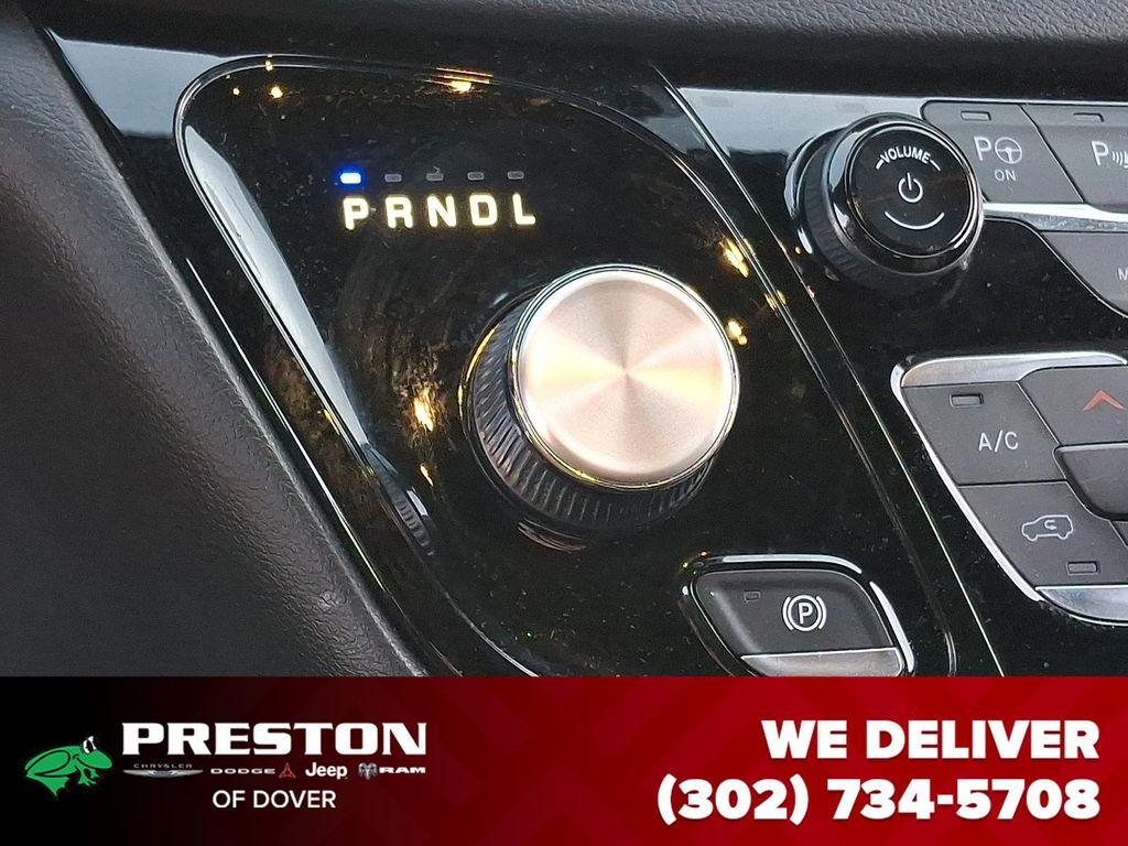 used 2020 Chrysler Pacifica car, priced at $19,995