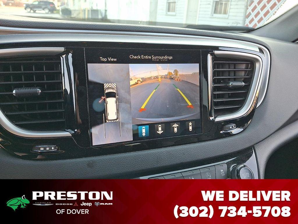 used 2020 Chrysler Pacifica car, priced at $19,995