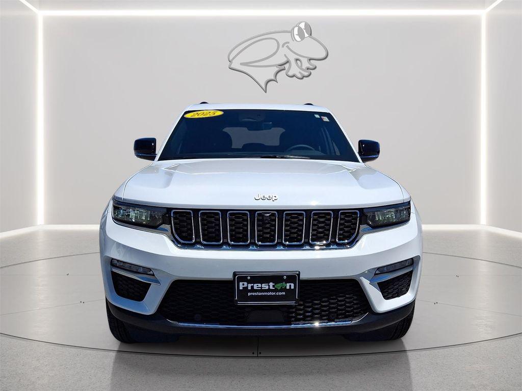 used 2025 Jeep Grand Cherokee car, priced at $40,500