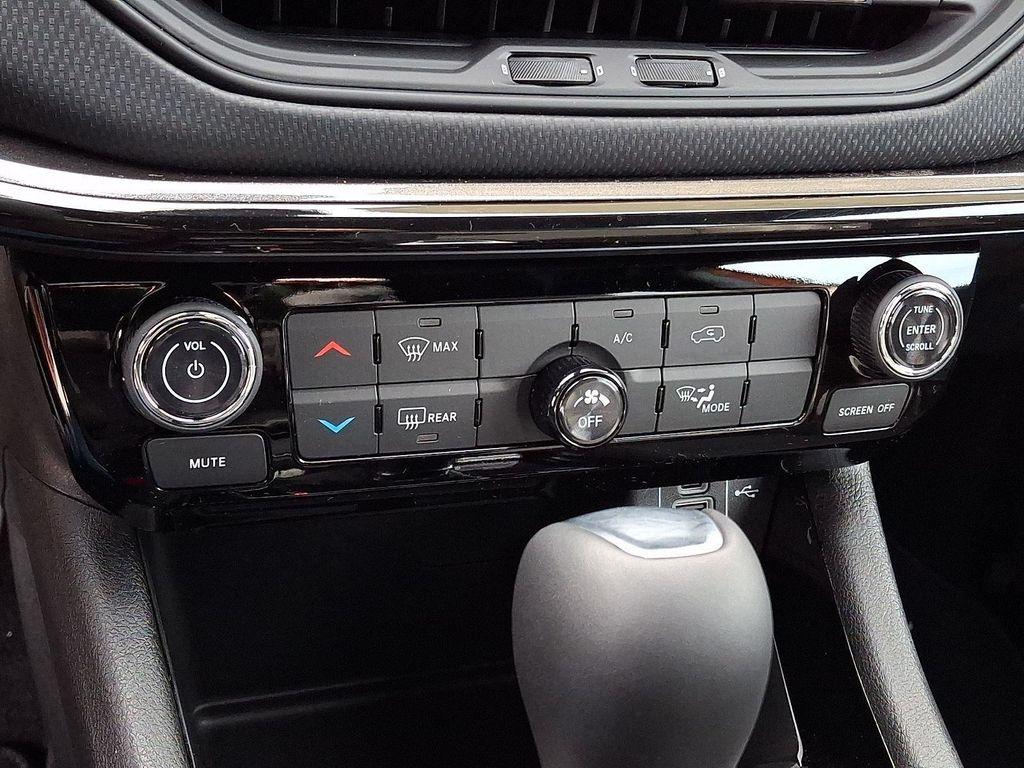 new 2026 Jeep Compass car, priced at $29,580