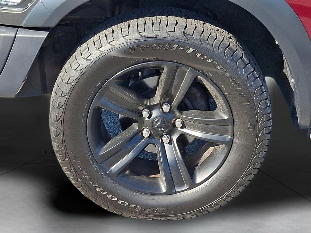 used 2021 Ram 1500 Classic car, priced at $28,500