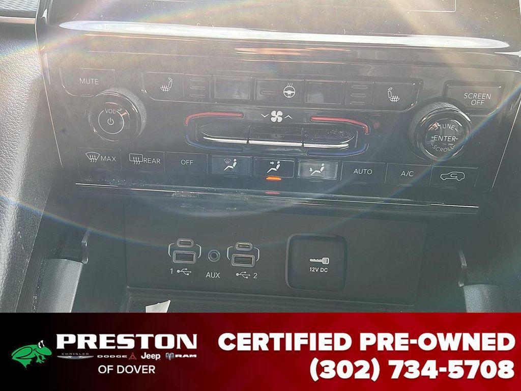 used 2024 Jeep Grand Cherokee L car, priced at $31,995