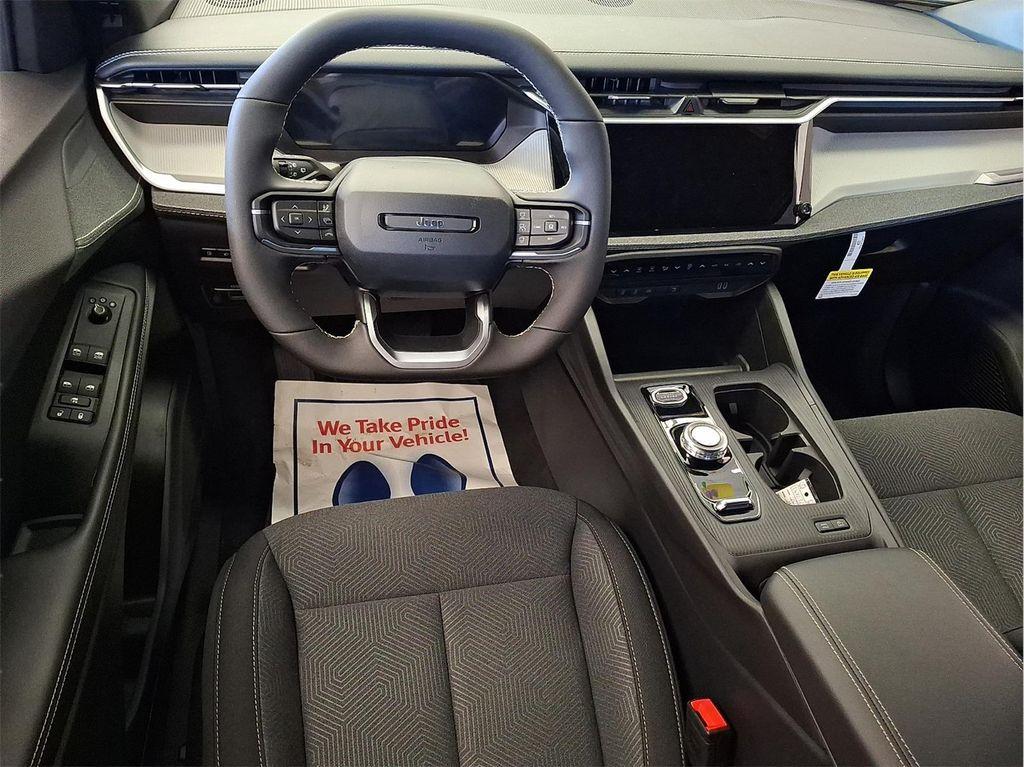 new 2026 Jeep Cherokee car, priced at $37,894