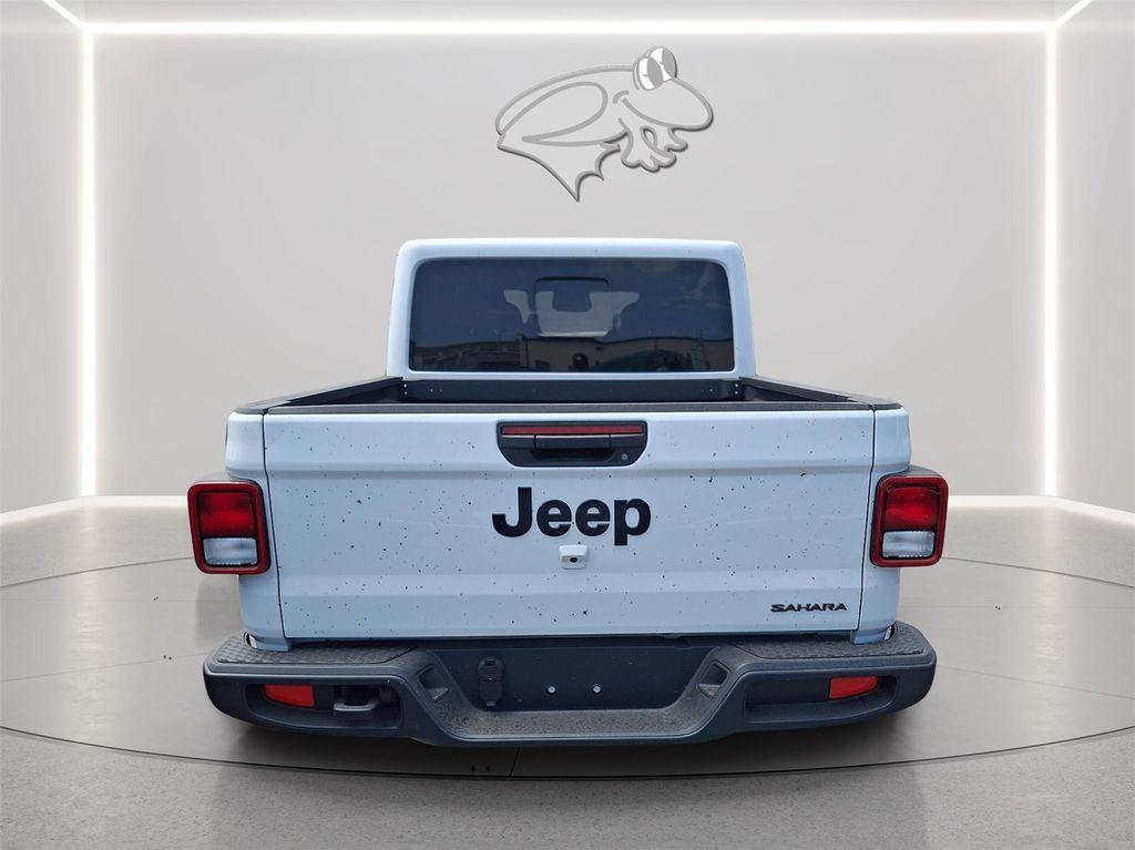 new 2026 Jeep Gladiator car, priced at $46,864