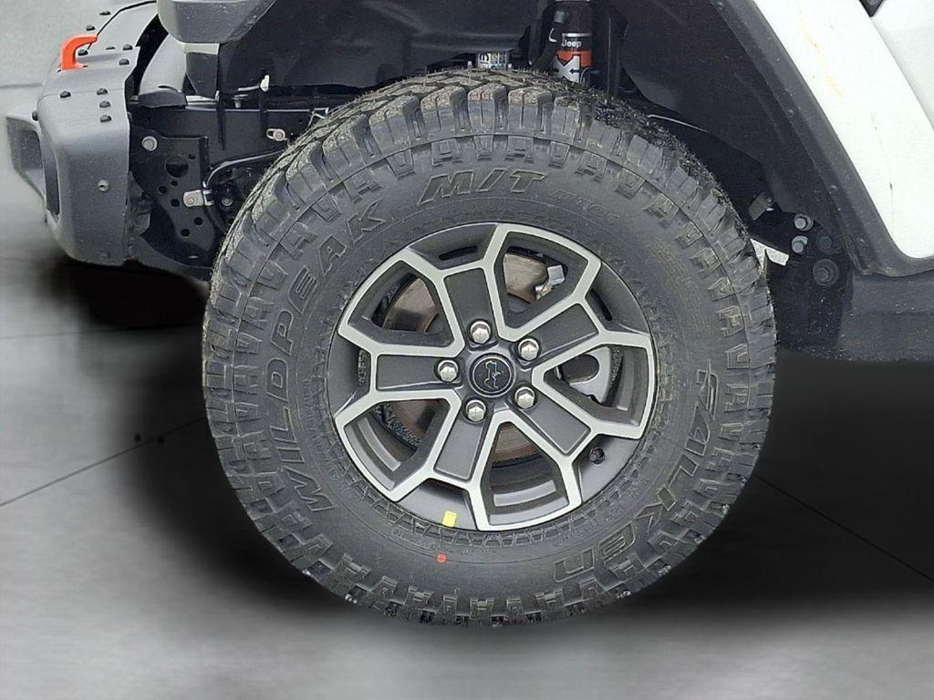 new 2026 Jeep Gladiator car, priced at $62,665