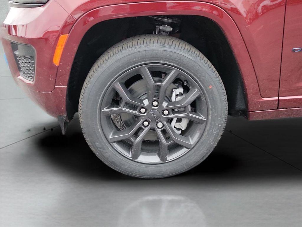 new 2024 Jeep Grand Cherokee 4xe car, priced at $40,794
