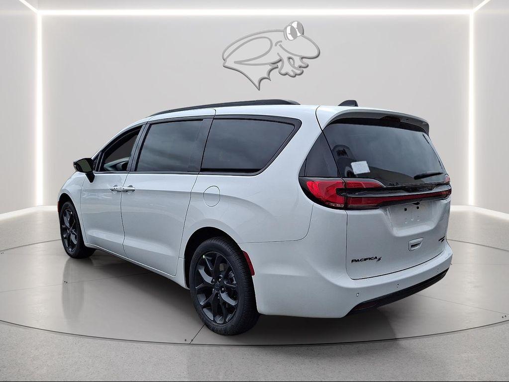 new 2027 Chrysler Pacifica car, priced at $55,974