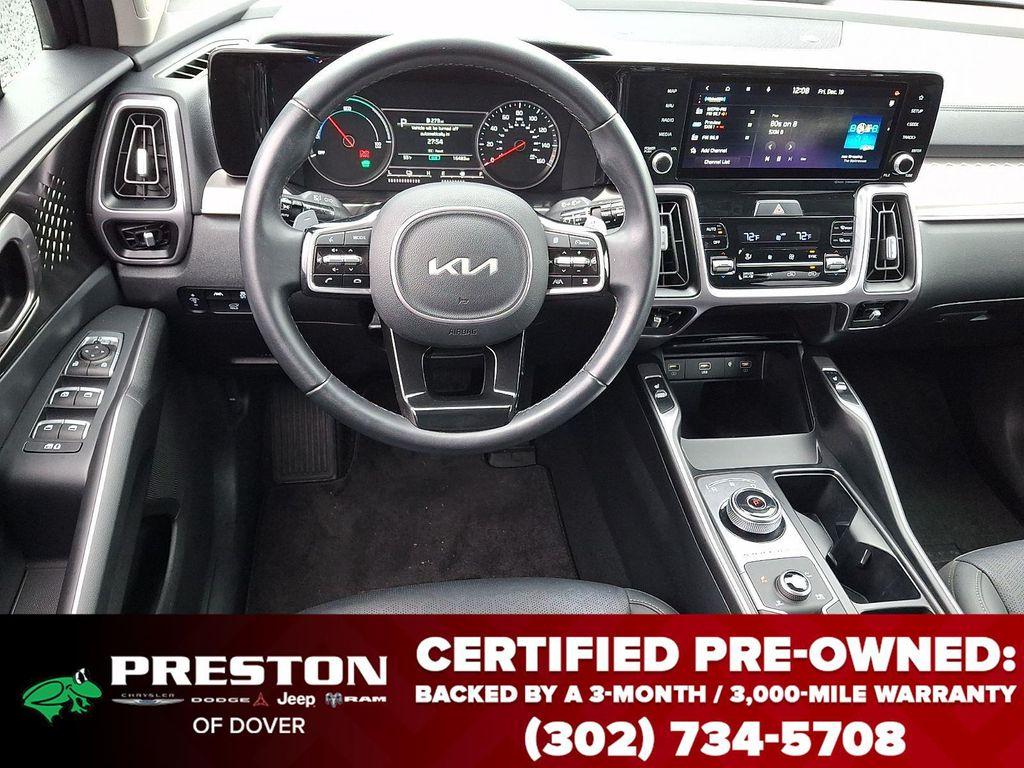 used 2023 Kia Sorento Hybrid car, priced at $28,899