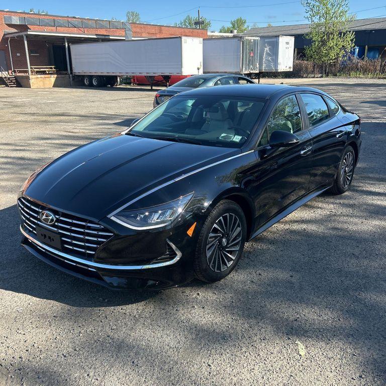 used 2023 Hyundai Sonata Hybrid car, priced at $23,500