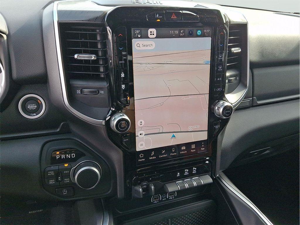 new 2025 Ram 1500 car, priced at $47,581