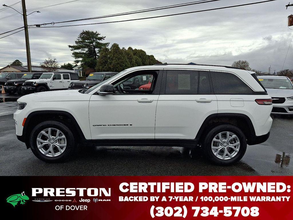 used 2024 Jeep Grand Cherokee car, priced at $32,895