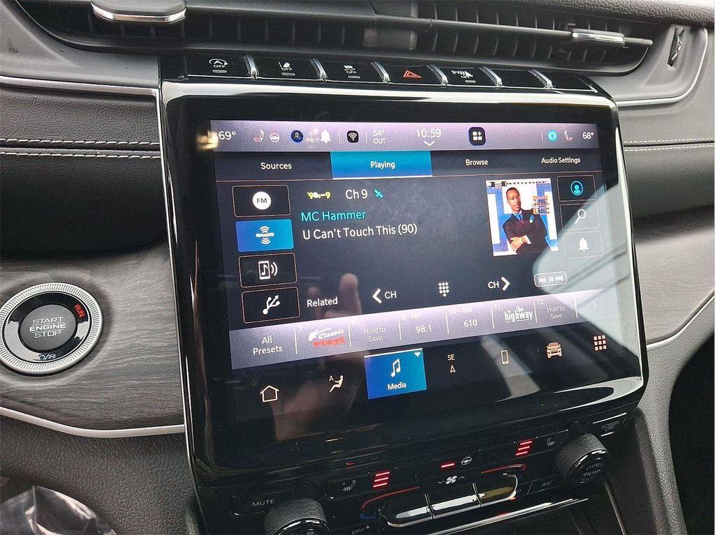 used 2024 Jeep Grand Cherokee car, priced at $28,000