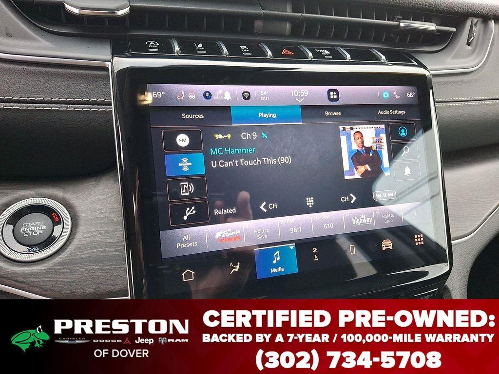 used 2024 Jeep Grand Cherokee car, priced at $32,895