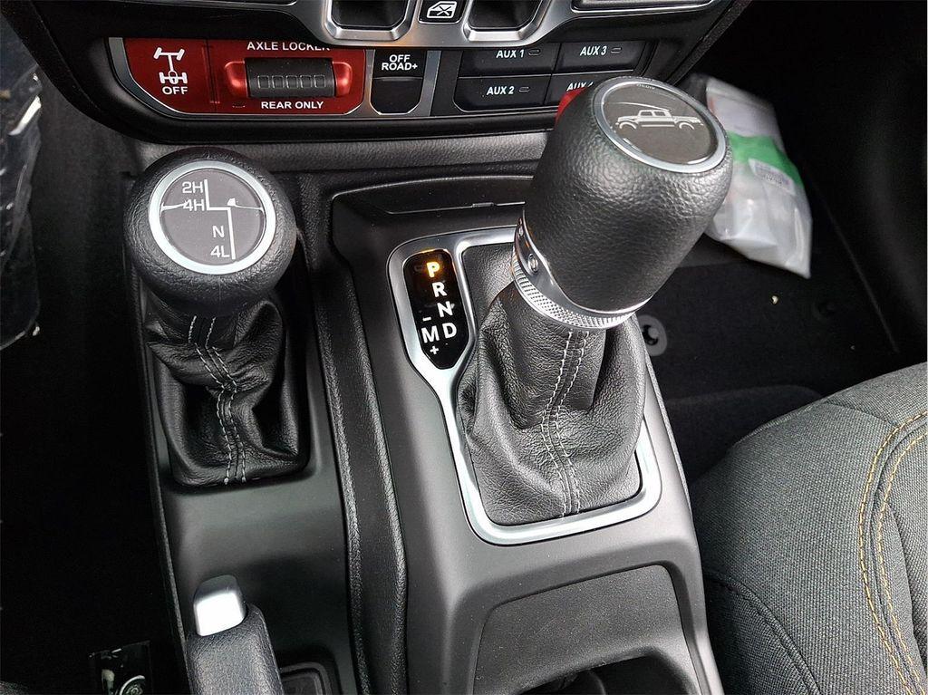 new 2026 Jeep Gladiator car, priced at $48,414