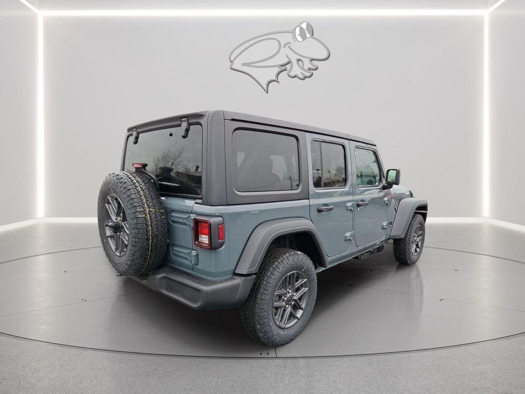 new 2026 Jeep Wrangler car, priced at $46,384