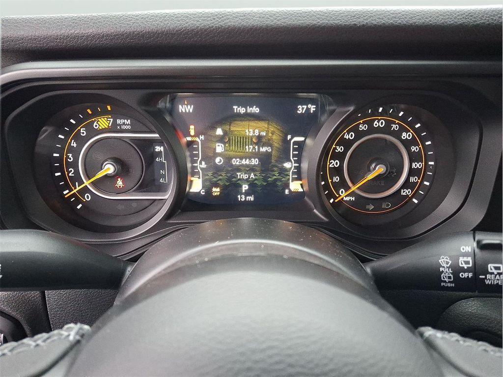 new 2026 Jeep Wrangler car, priced at $46,384