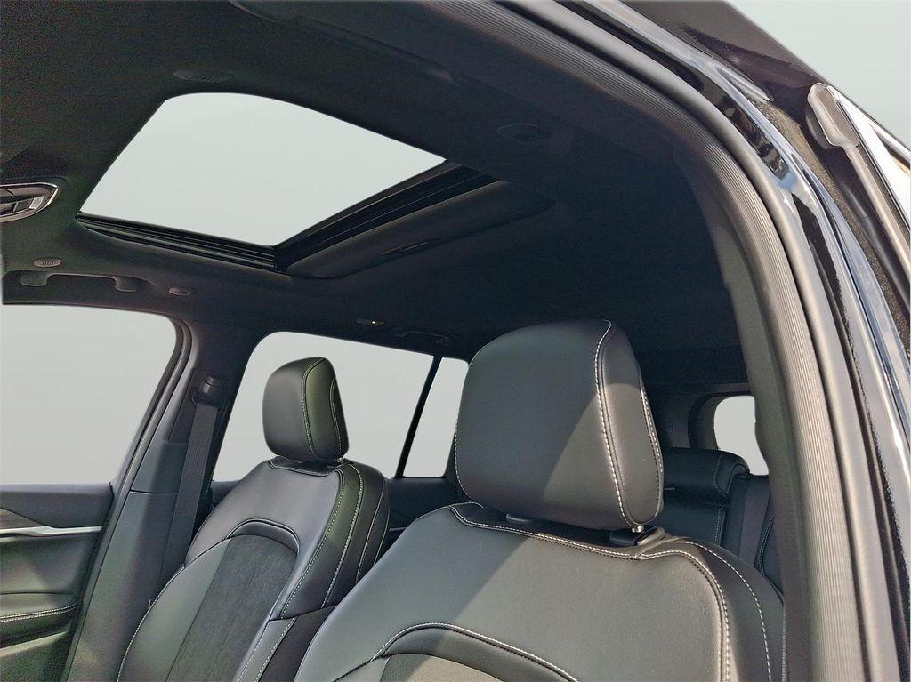 new 2026 Jeep Grand Cherokee car, priced at $45,264