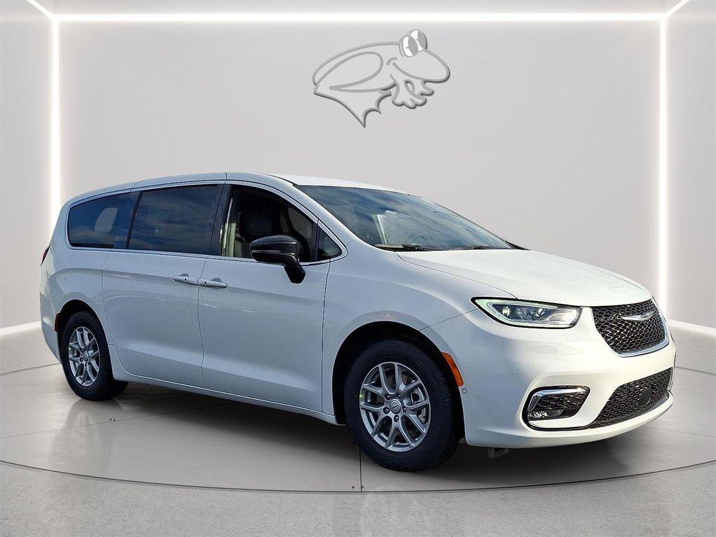 new 2026 Chrysler Pacifica car, priced at $41,679