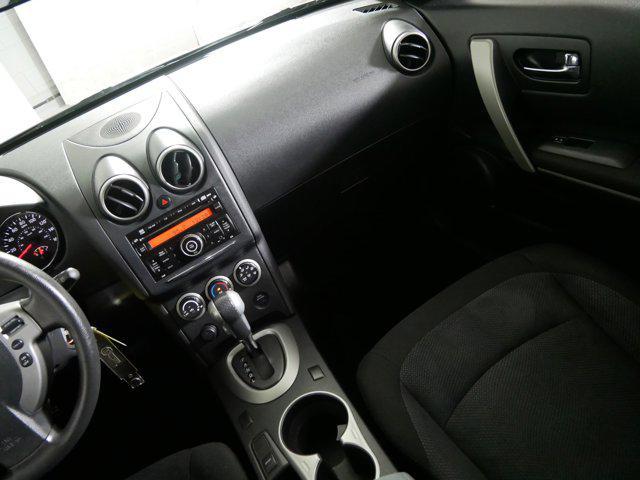 used 2013 Nissan Rogue car