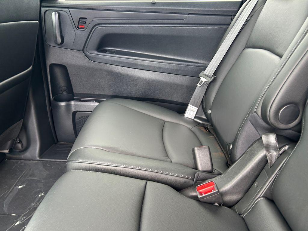 new 2026 Honda Odyssey car, priced at $44,780