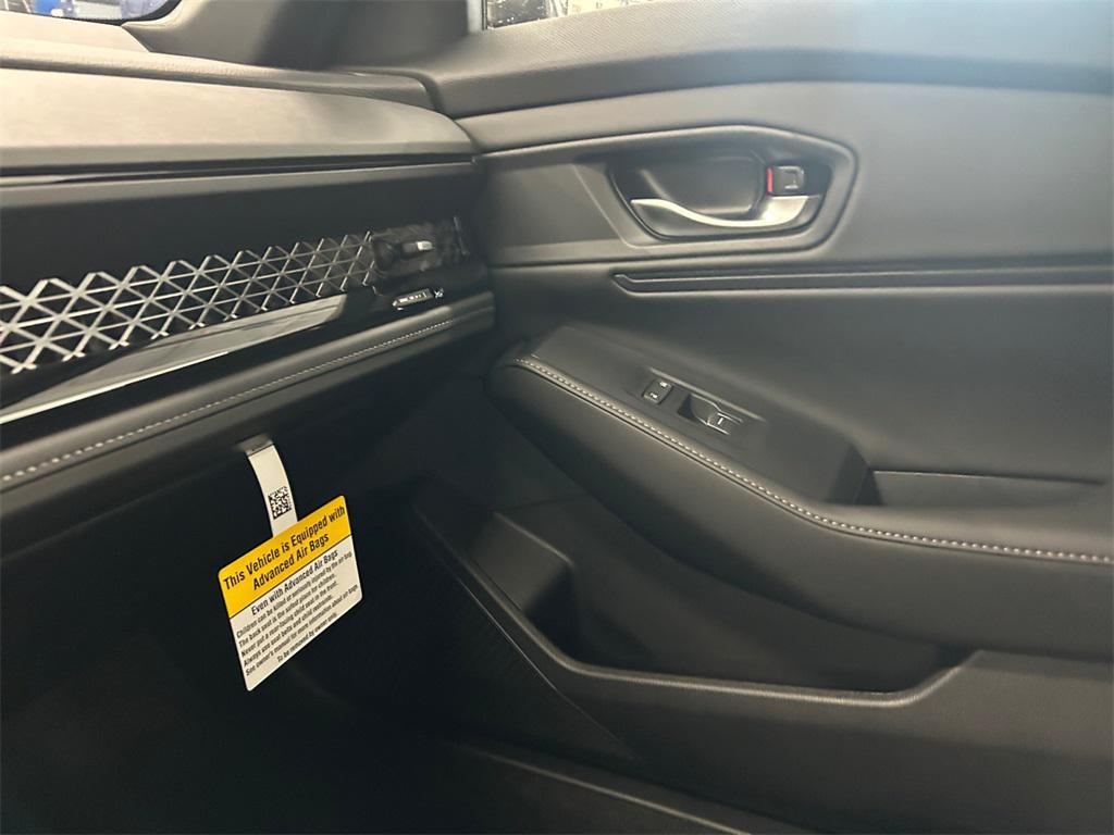 new 2025 Honda Accord Hybrid car, priced at $35,305