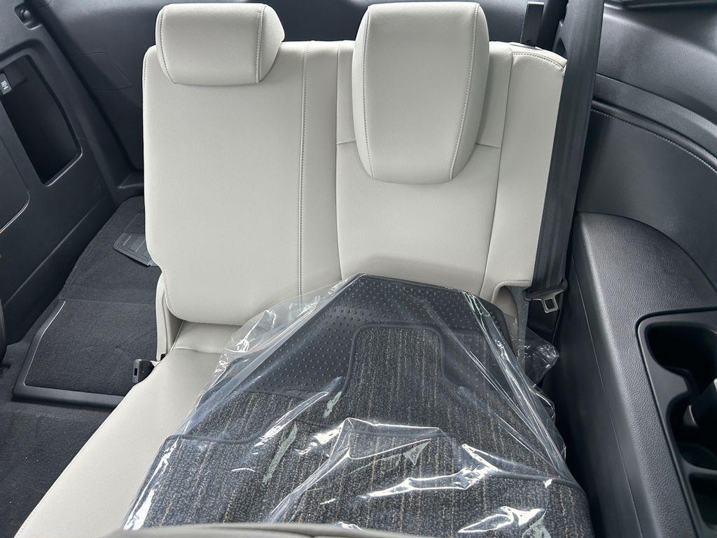 new 2026 Honda Odyssey car, priced at $44,290