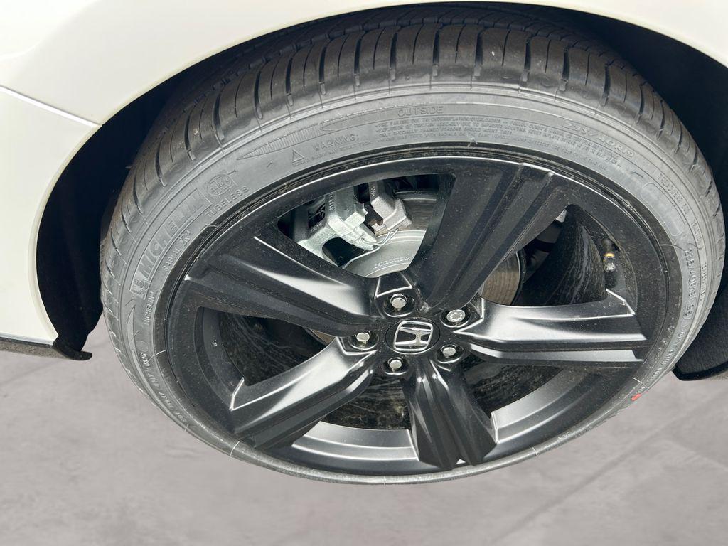 new 2026 Honda Accord Hybrid car, priced at $37,635