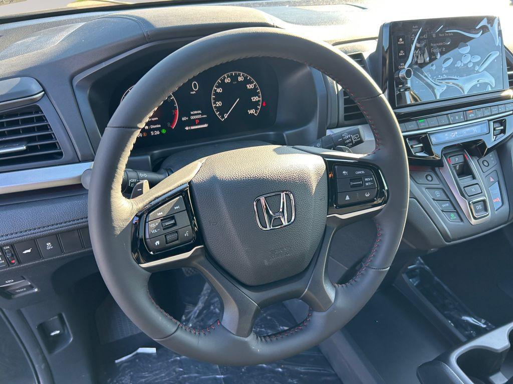 new 2026 Honda Odyssey car, priced at $45,390