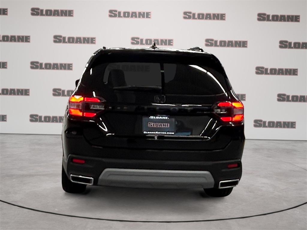 used 2023 Honda Pilot car, priced at $39,499