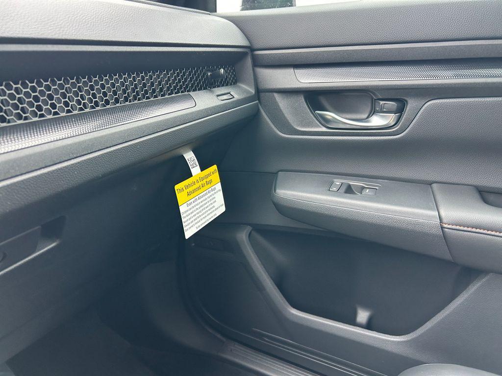 new 2026 Honda CR-V Hybrid car, priced at $41,675