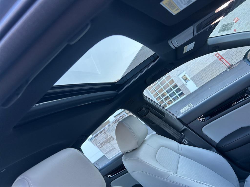 new 2026 Honda Civic Hybrid car, priced at $33,490