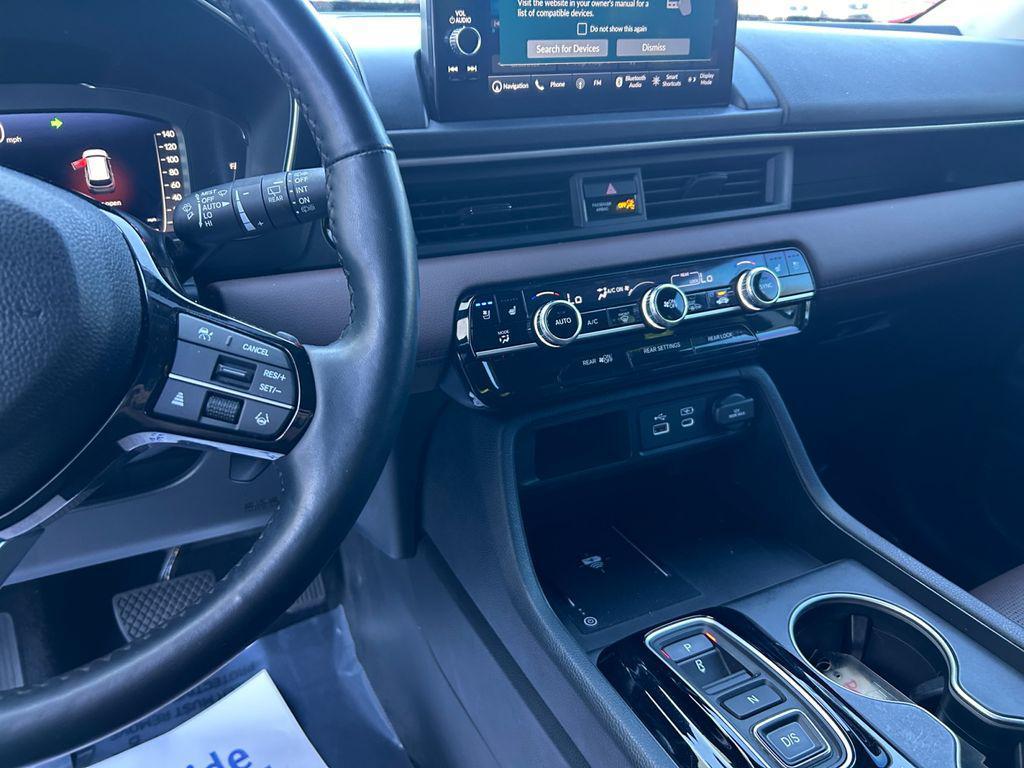 used 2023 Honda Pilot car, priced at $42,979