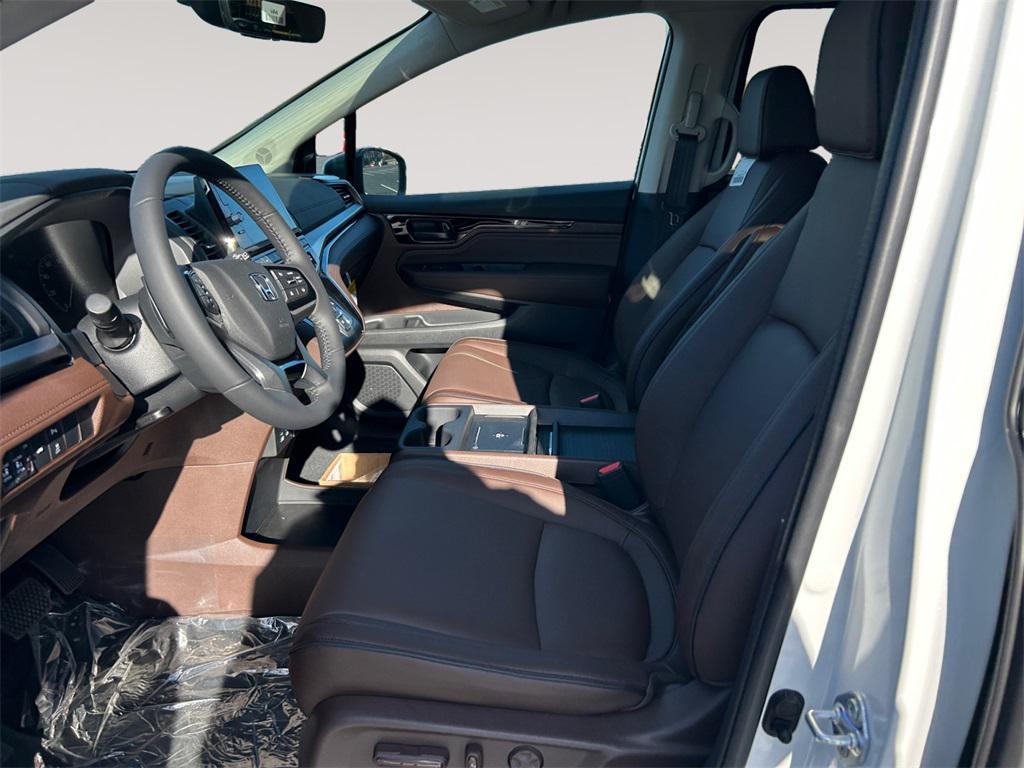 new 2026 Honda Odyssey car, priced at $49,445
